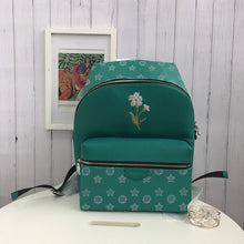 Load image into Gallery viewer, star bags 2021 new European station backpacks for  women travel bags fashionable  backpacks large capacity leather bags school