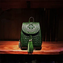 Load image into Gallery viewer, 2021  New Women&#39;s Cowhide Backpack Female Crocodile Grain Genuine Leather Girl bussiness Travel  Backpacks Students School Bag