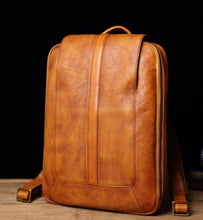Load image into Gallery viewer, Vintage Genuine Leather Backpacks Simple Male Preppy Style High Quality Casual Travel Laptop Bags Large Youths School Bags D630